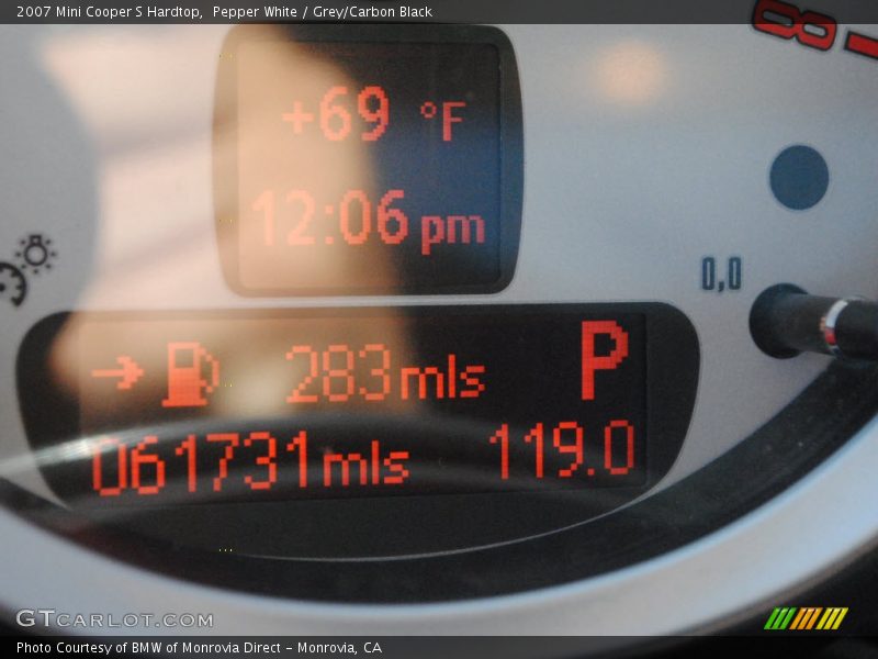 Pepper White / Grey/Carbon Black 2007 Mini Cooper S Hardtop