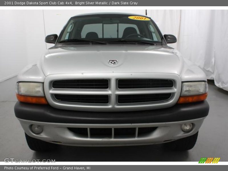 Bright Silver Metallic / Dark Slate Gray 2001 Dodge Dakota Sport Club Cab 4x4