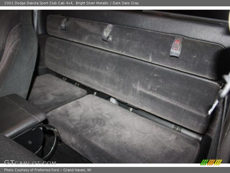 Bright Silver Metallic / Dark Slate Gray 2001 Dodge Dakota Sport Club Cab 4x4