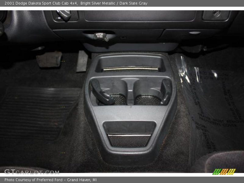Bright Silver Metallic / Dark Slate Gray 2001 Dodge Dakota Sport Club Cab 4x4