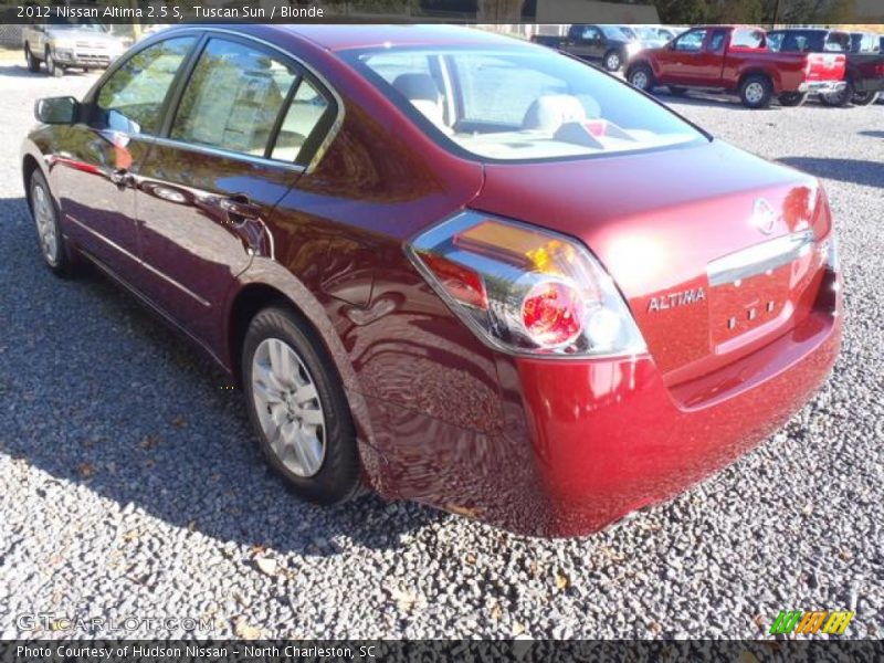 Tuscan Sun / Blonde 2012 Nissan Altima 2.5 S