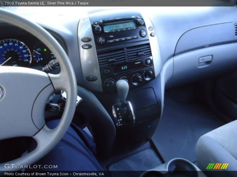 Silver Pine Mica / Taupe 2009 Toyota Sienna LE