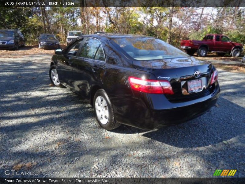 Black / Bisque 2009 Toyota Camry LE