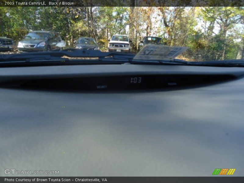 Black / Bisque 2009 Toyota Camry LE