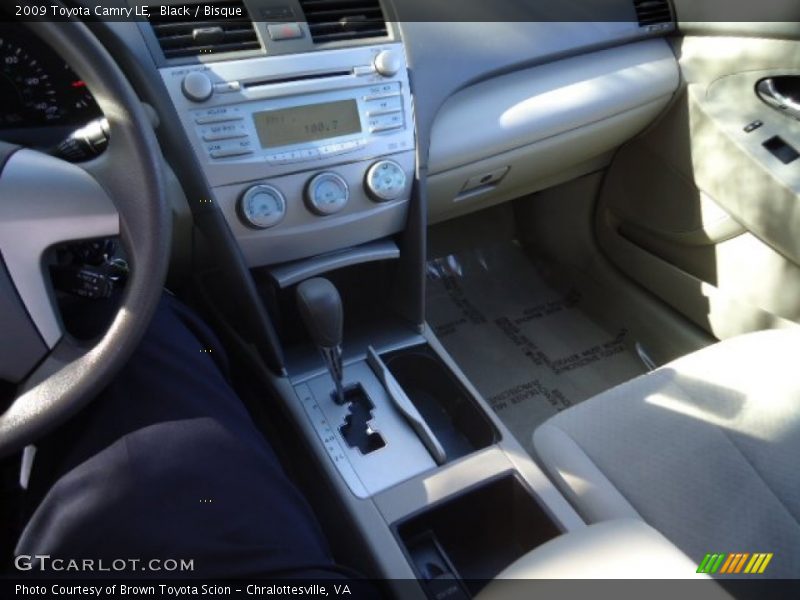 Black / Bisque 2009 Toyota Camry LE
