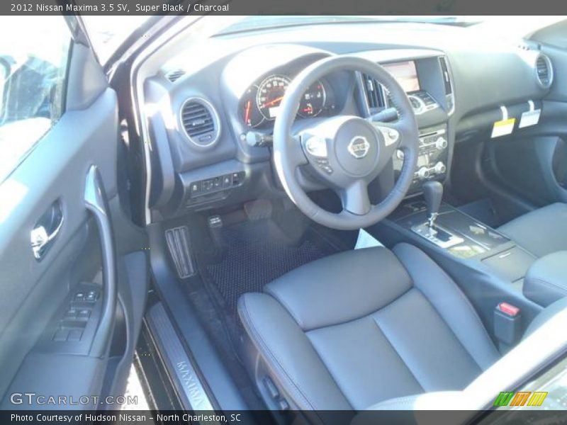 Super Black / Charcoal 2012 Nissan Maxima 3.5 SV