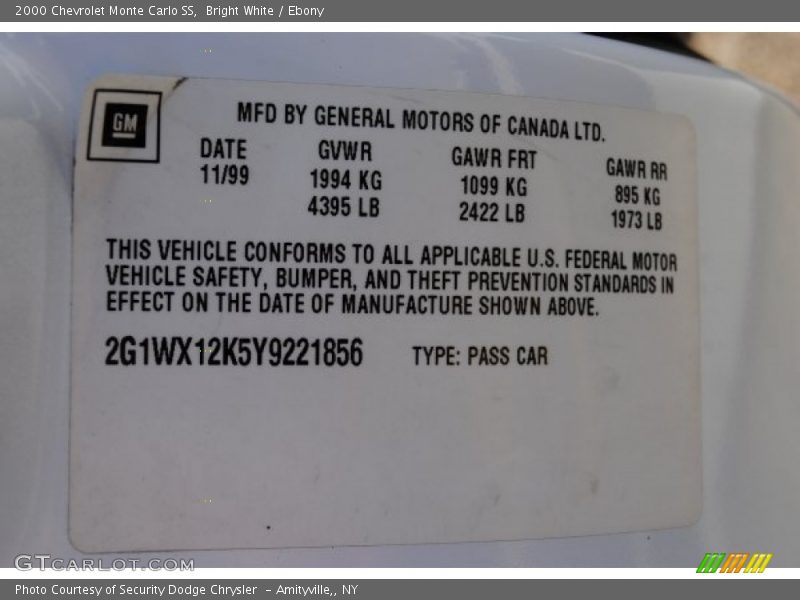 Bright White / Ebony 2000 Chevrolet Monte Carlo SS