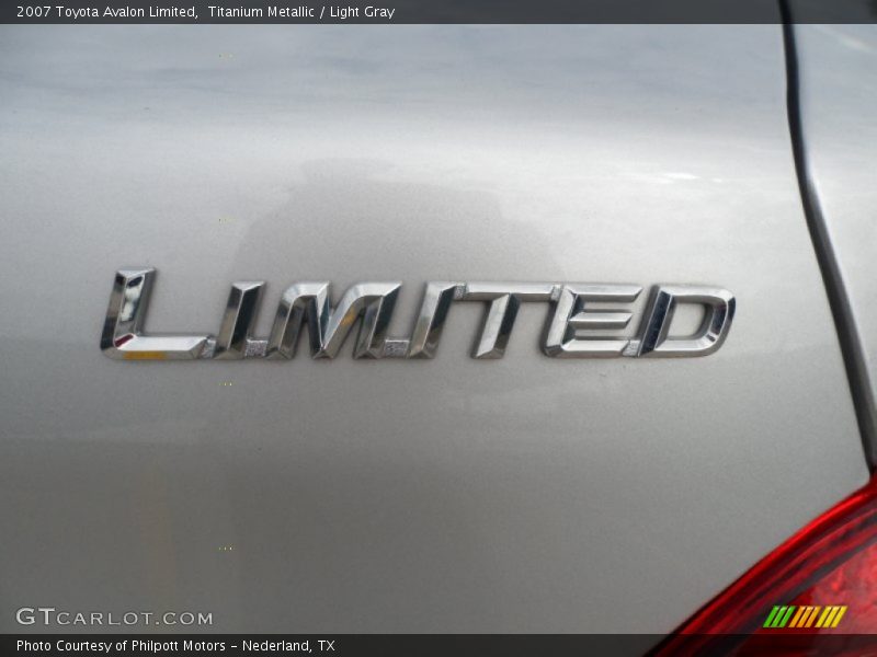 Titanium Metallic / Light Gray 2007 Toyota Avalon Limited