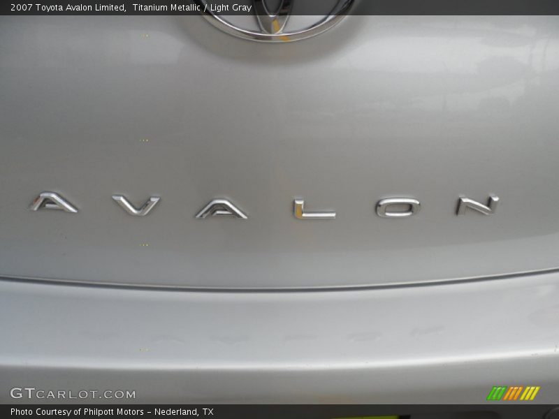 Titanium Metallic / Light Gray 2007 Toyota Avalon Limited