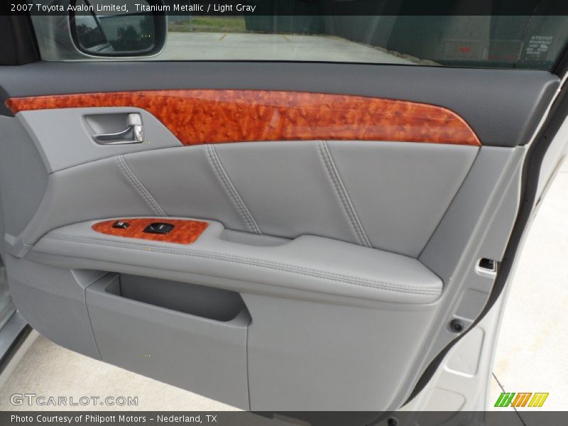 Titanium Metallic / Light Gray 2007 Toyota Avalon Limited