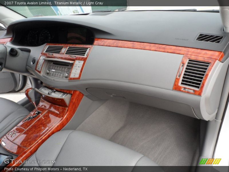 Titanium Metallic / Light Gray 2007 Toyota Avalon Limited
