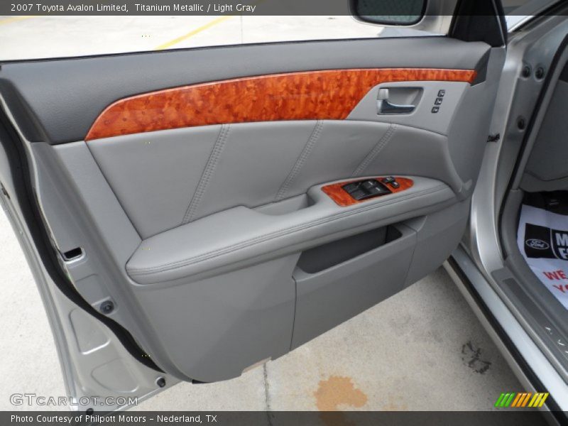 Titanium Metallic / Light Gray 2007 Toyota Avalon Limited