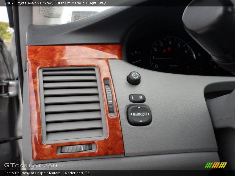 Titanium Metallic / Light Gray 2007 Toyota Avalon Limited