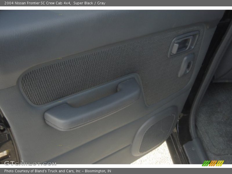 Super Black / Gray 2004 Nissan Frontier SC Crew Cab 4x4
