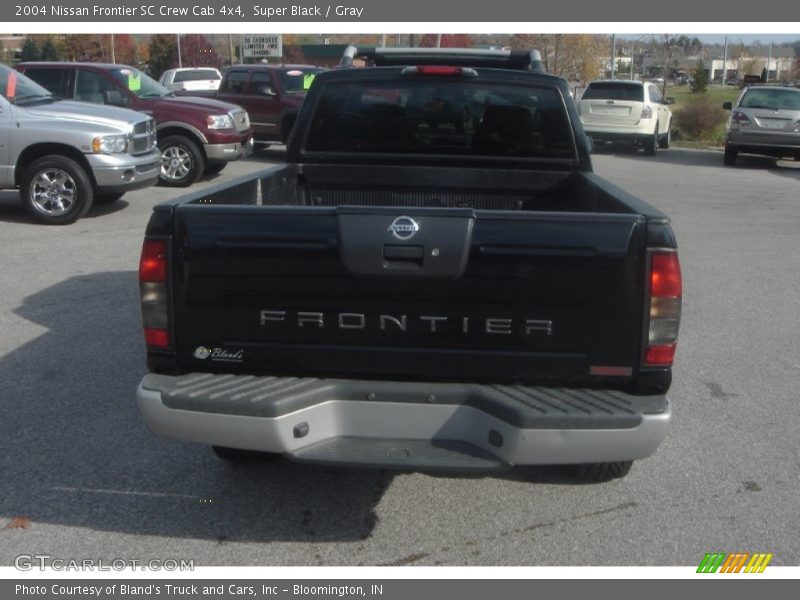 Super Black / Gray 2004 Nissan Frontier SC Crew Cab 4x4