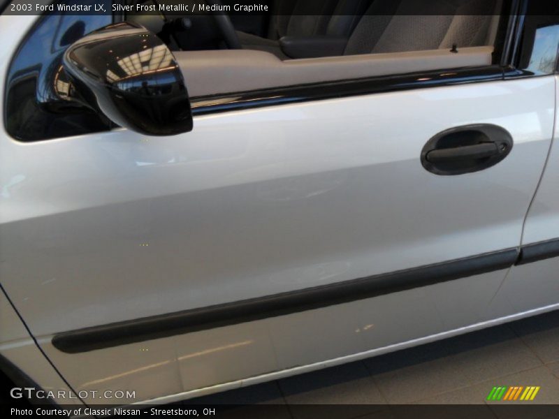 Silver Frost Metallic / Medium Graphite 2003 Ford Windstar LX