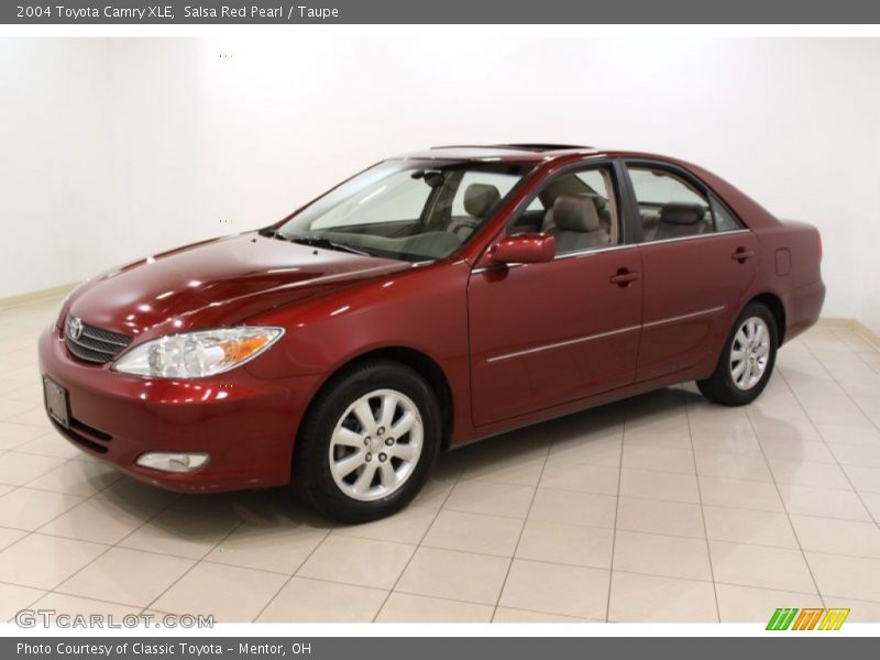 Salsa Red Pearl / Taupe 2004 Toyota Camry XLE