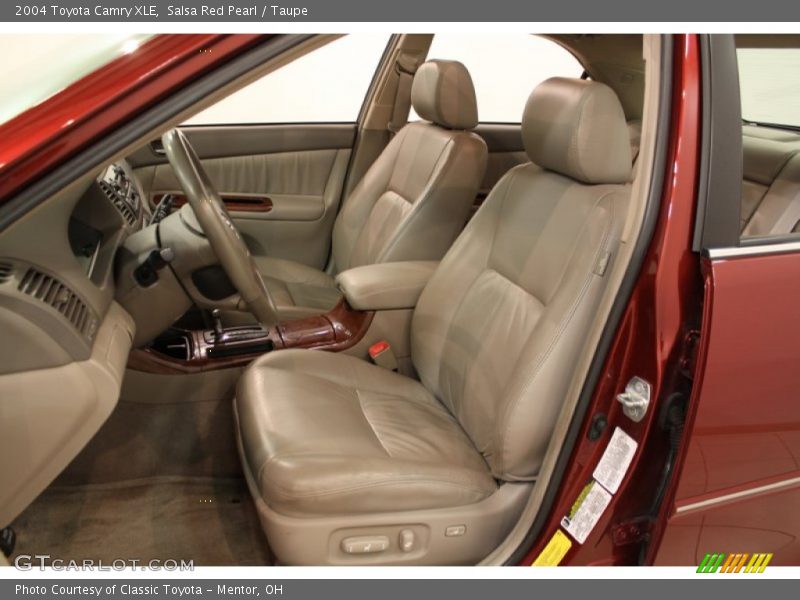 Salsa Red Pearl / Taupe 2004 Toyota Camry XLE