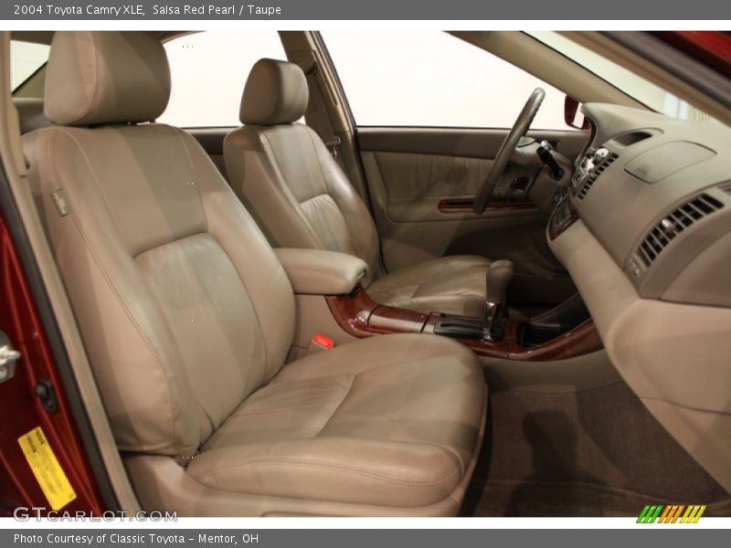 Salsa Red Pearl / Taupe 2004 Toyota Camry XLE