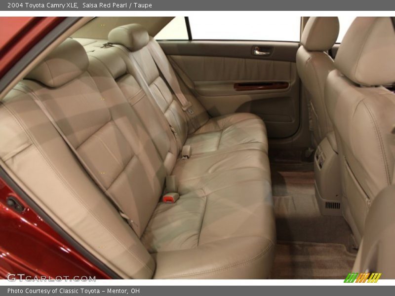 Salsa Red Pearl / Taupe 2004 Toyota Camry XLE