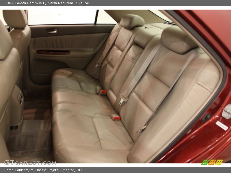 Salsa Red Pearl / Taupe 2004 Toyota Camry XLE