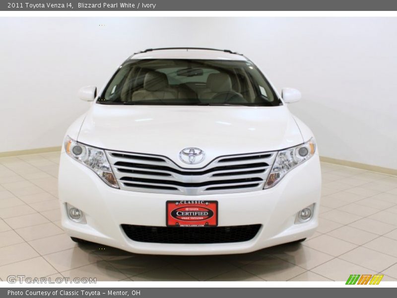 Blizzard Pearl White / Ivory 2011 Toyota Venza I4