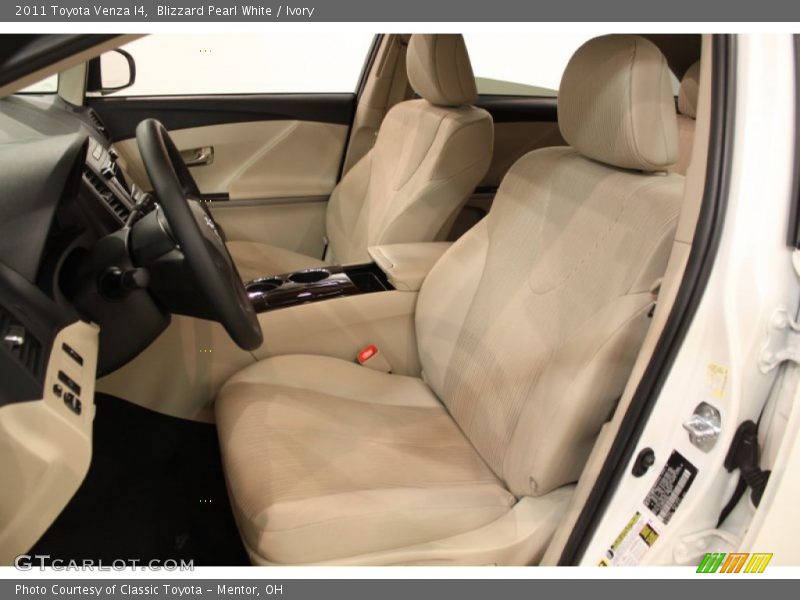 Blizzard Pearl White / Ivory 2011 Toyota Venza I4
