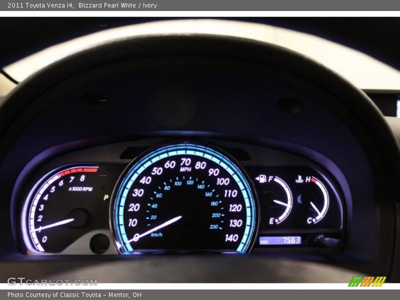 Blizzard Pearl White / Ivory 2011 Toyota Venza I4