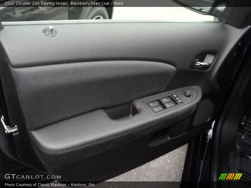 Blackberry Pearl Coat / Black 2012 Chrysler 200 Touring Sedan