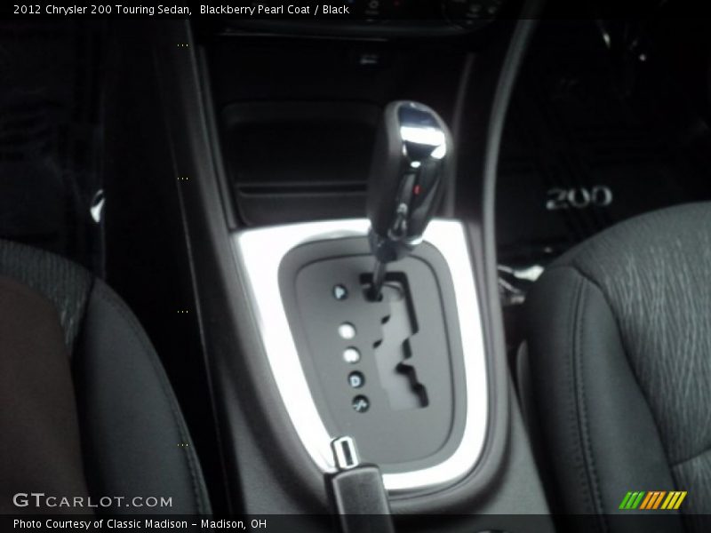 Blackberry Pearl Coat / Black 2012 Chrysler 200 Touring Sedan