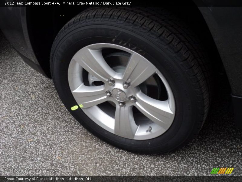 Mineral Gray Metallic / Dark Slate Gray 2012 Jeep Compass Sport 4x4