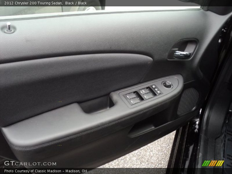 Black / Black 2012 Chrysler 200 Touring Sedan