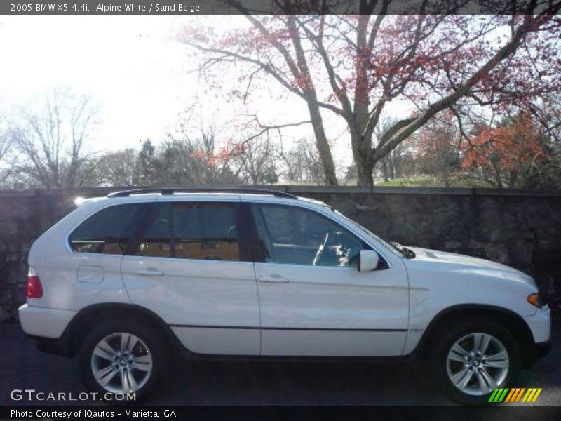 Alpine White / Sand Beige 2005 BMW X5 4.4i