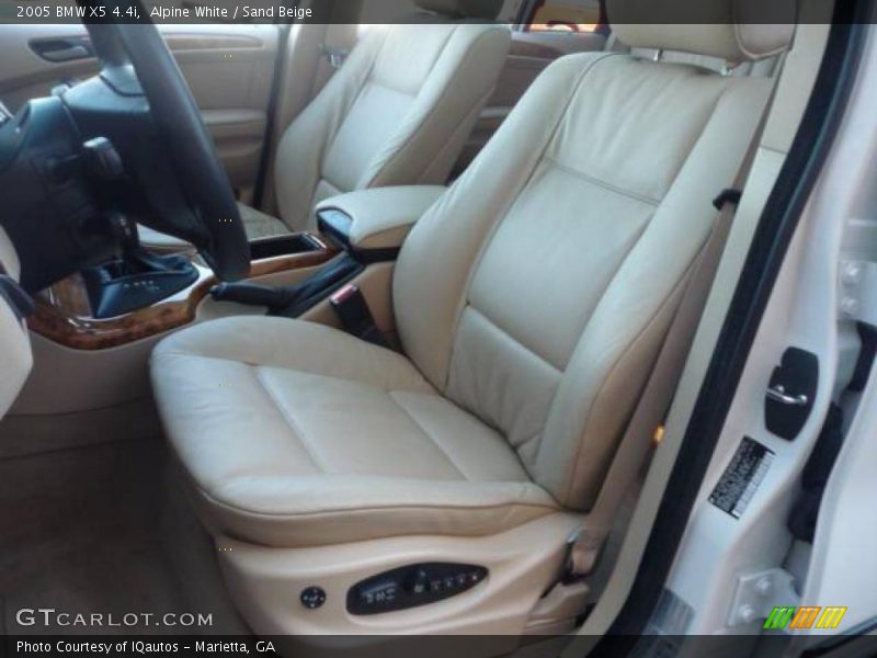 Alpine White / Sand Beige 2005 BMW X5 4.4i