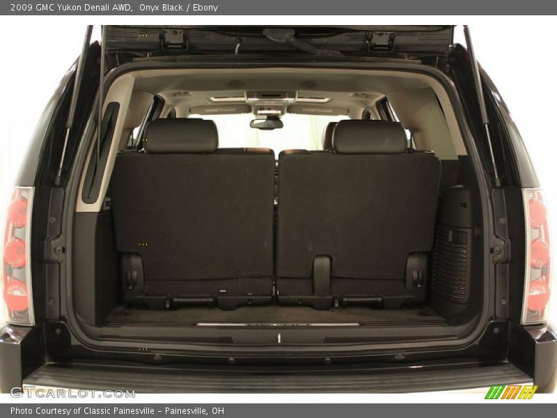 Onyx Black / Ebony 2009 GMC Yukon Denali AWD