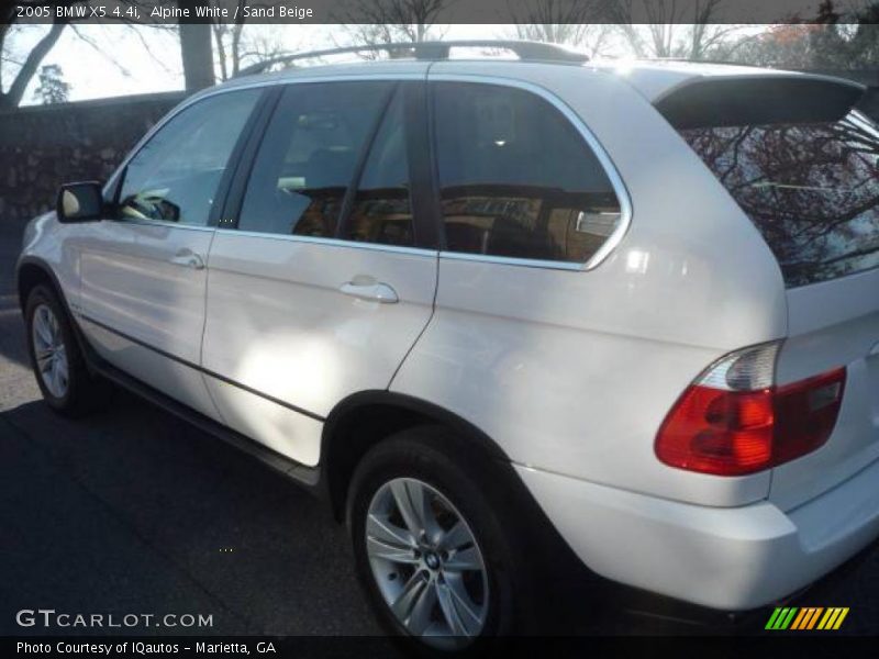 Alpine White / Sand Beige 2005 BMW X5 4.4i