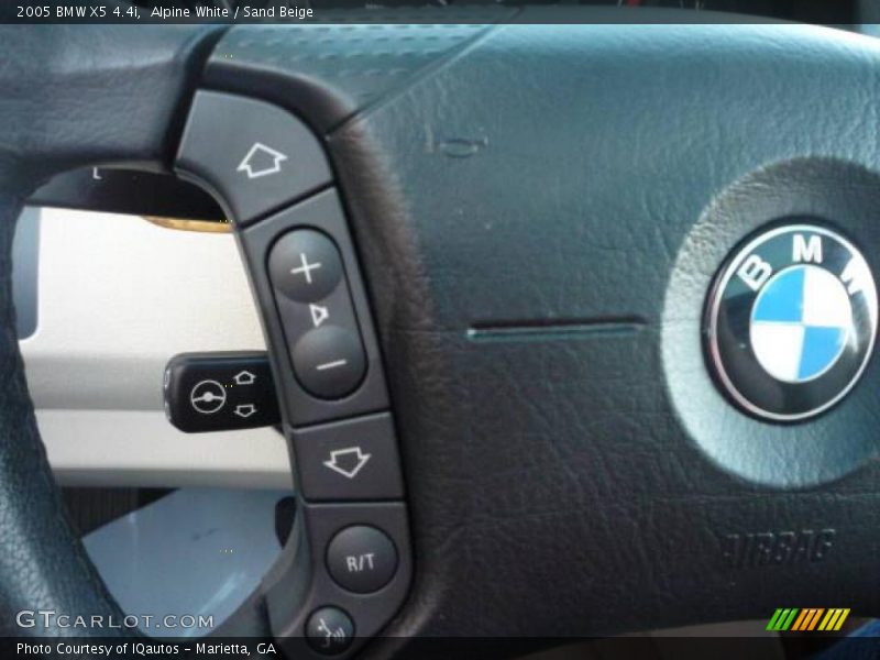 Alpine White / Sand Beige 2005 BMW X5 4.4i