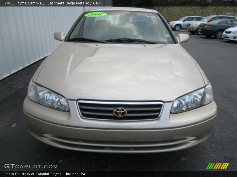 Cashmere Beige Metallic / Oak 2001 Toyota Camry LE