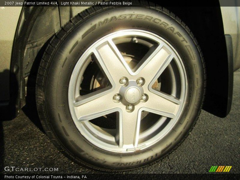 Light Khaki Metallic / Pastel Pebble Beige 2007 Jeep Patriot Limited 4x4