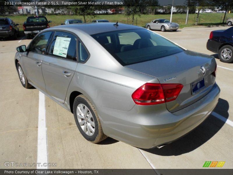 Tungsten Silver Metallic / Titan Black 2012 Volkswagen Passat 2.5L S