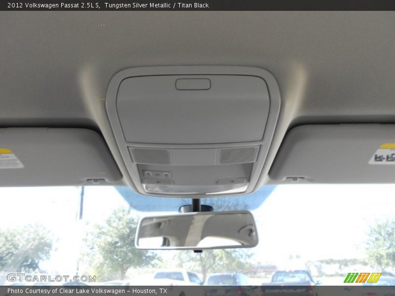 Tungsten Silver Metallic / Titan Black 2012 Volkswagen Passat 2.5L S