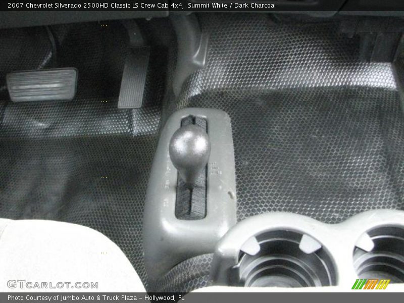 Summit White / Dark Charcoal 2007 Chevrolet Silverado 2500HD Classic LS Crew Cab 4x4