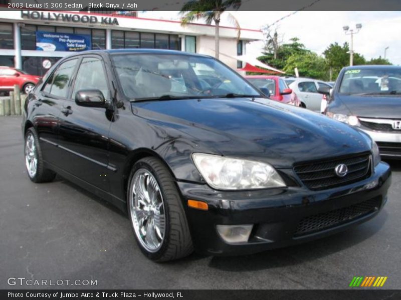 Black Onyx / Ash 2003 Lexus IS 300 Sedan