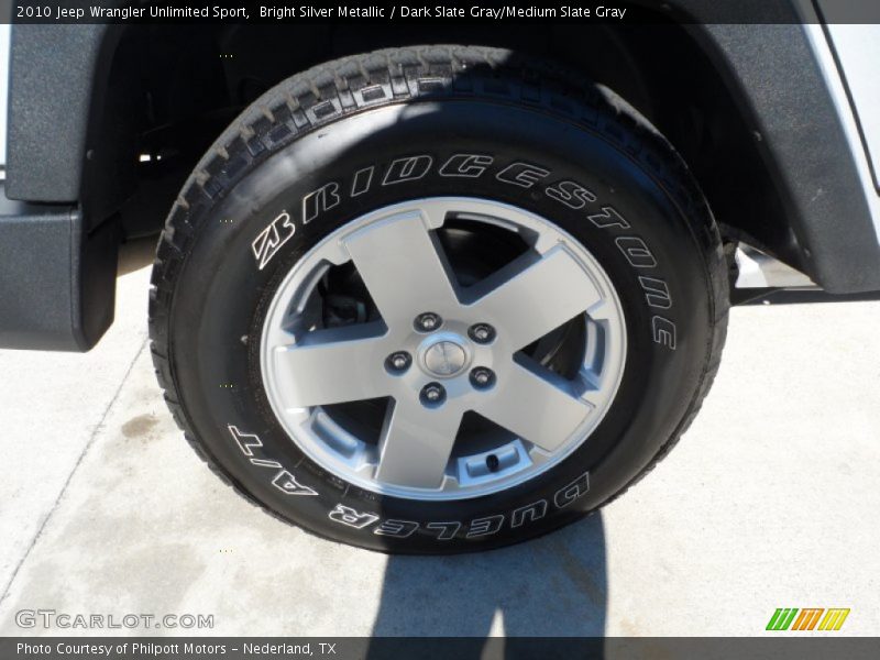 Bright Silver Metallic / Dark Slate Gray/Medium Slate Gray 2010 Jeep Wrangler Unlimited Sport