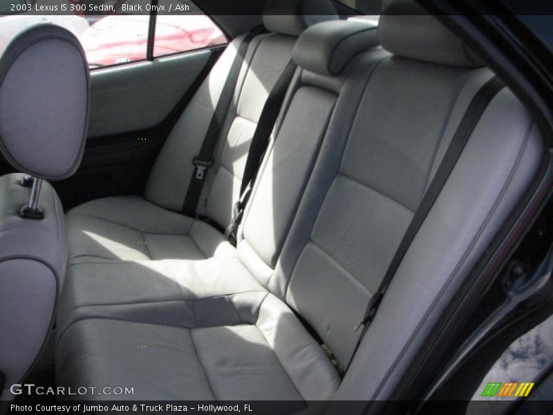 Black Onyx / Ash 2003 Lexus IS 300 Sedan