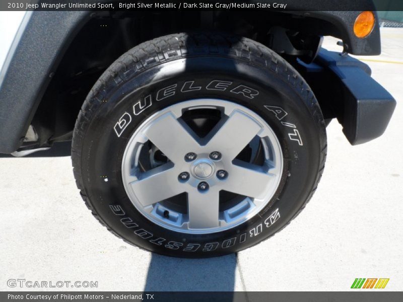 Bright Silver Metallic / Dark Slate Gray/Medium Slate Gray 2010 Jeep Wrangler Unlimited Sport