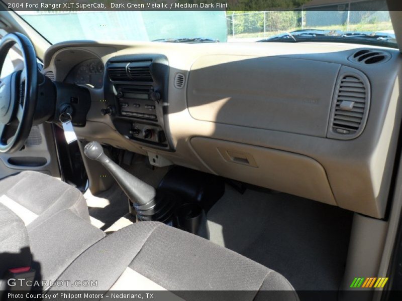 Dark Green Metallic / Medium Dark Flint 2004 Ford Ranger XLT SuperCab