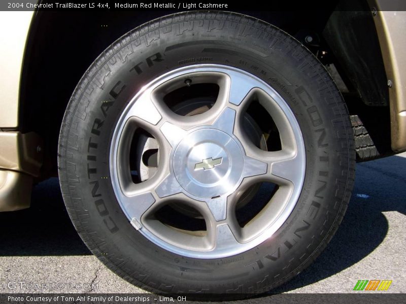 Medium Red Metallic / Light Cashmere 2004 Chevrolet TrailBlazer LS 4x4