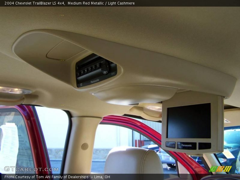 Medium Red Metallic / Light Cashmere 2004 Chevrolet TrailBlazer LS 4x4
