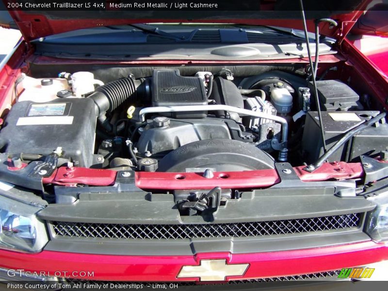 Medium Red Metallic / Light Cashmere 2004 Chevrolet TrailBlazer LS 4x4